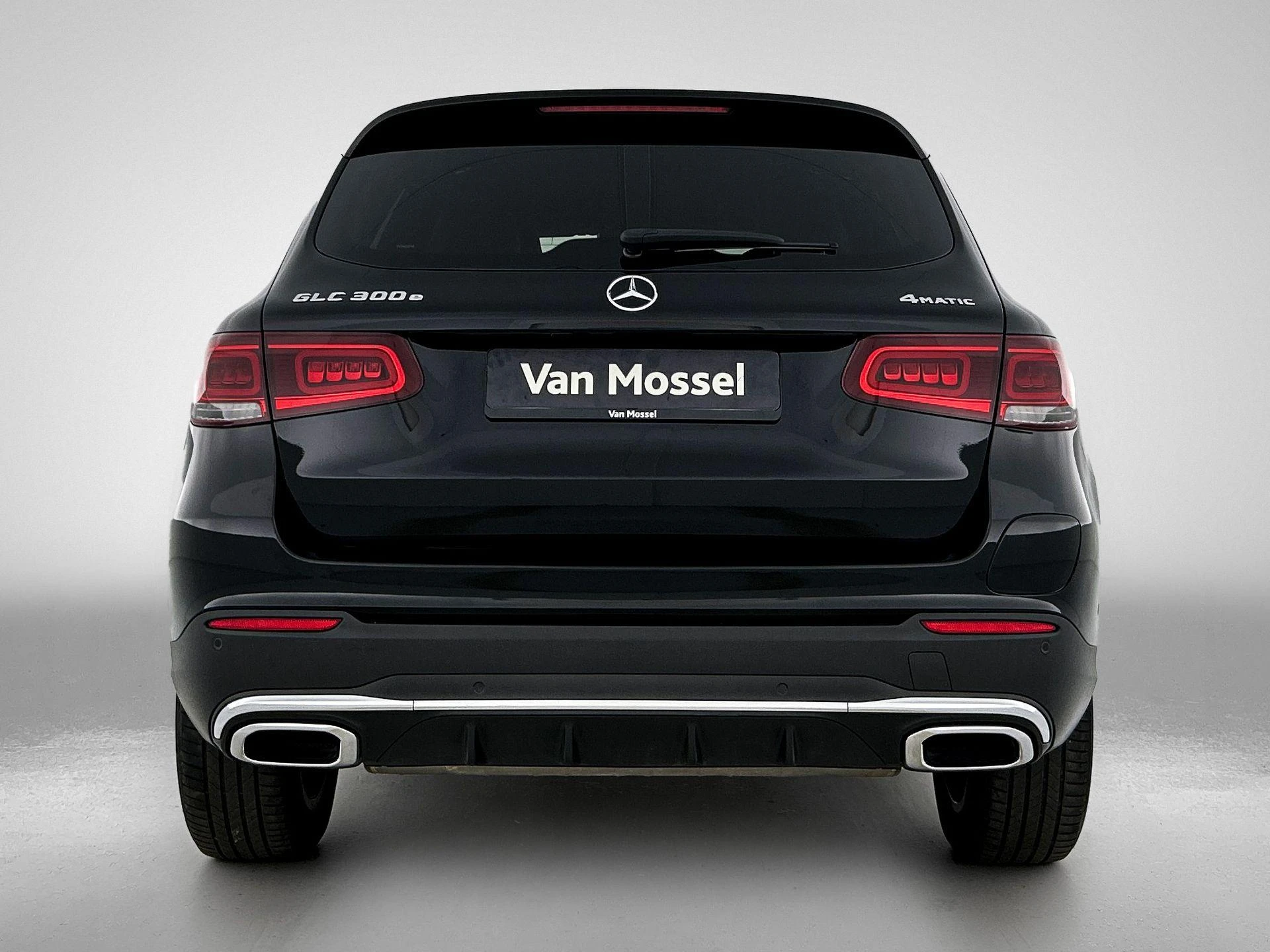 Mercedes-Benz GLC 300e 4MATIC AMG Line