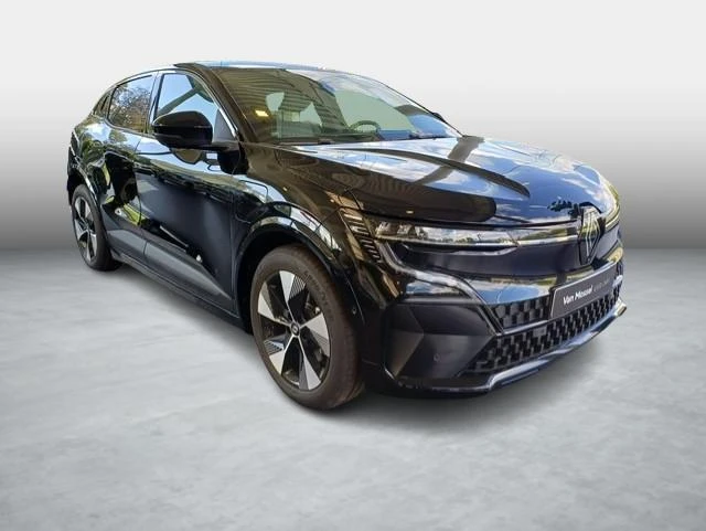 Renault-Megane E-Tech-image-2