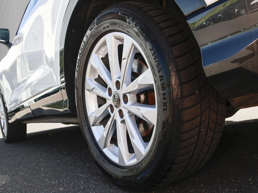Audi Q3 40 TDI advanced Navi Matrix AHK Kamera PDC+