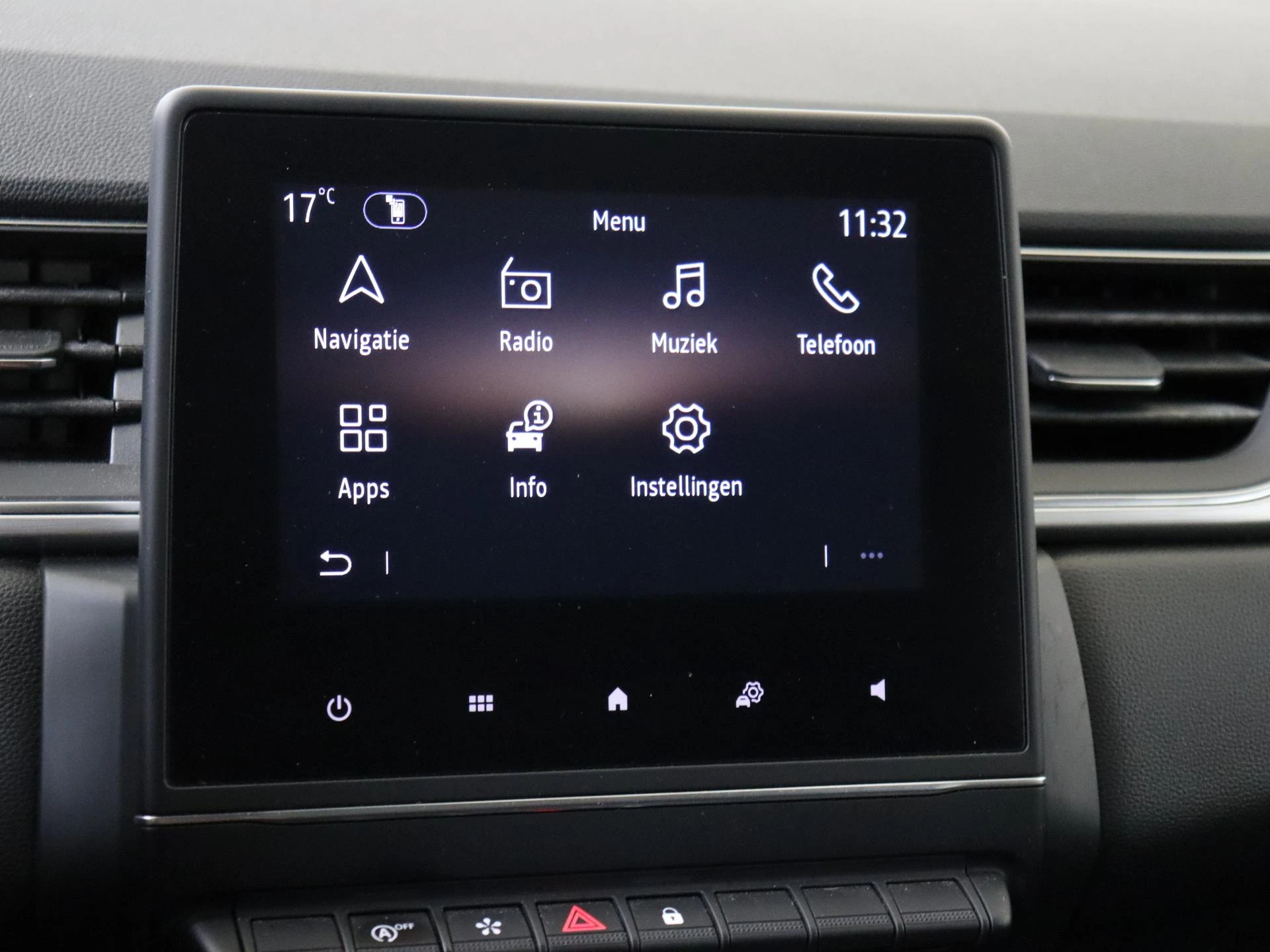 Renault-Captur-image-16