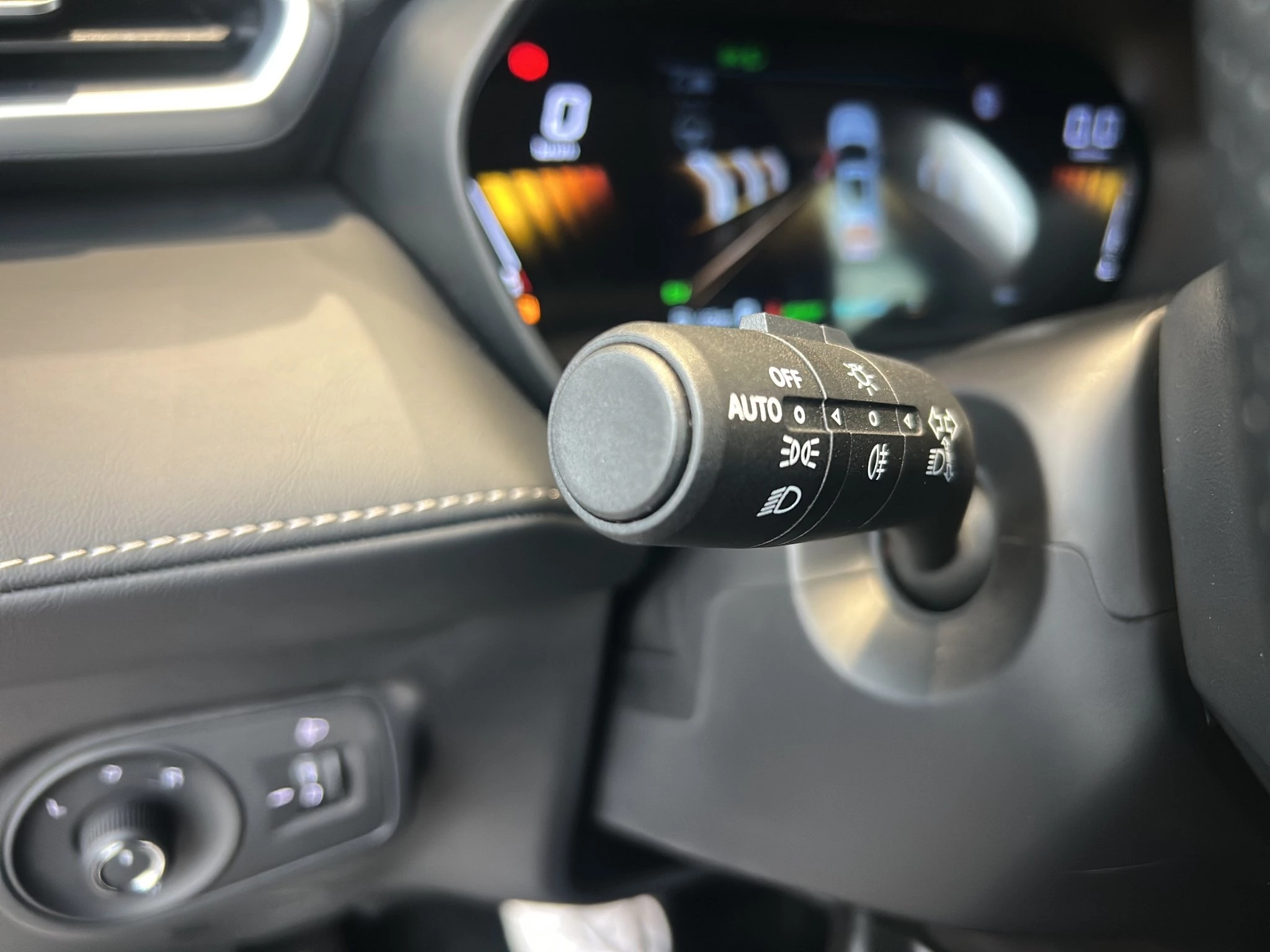 MG ZS Luxury 1.5 Hybrid+ Autom LED ACC GJR RFK SHZ