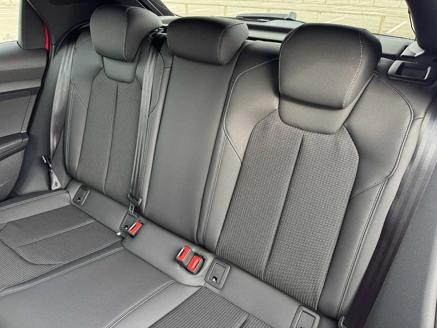 Audi-A1 Sportback-image-35