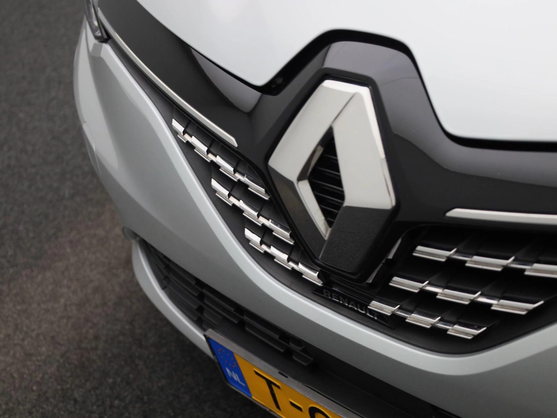 Renault-Clio-image-30