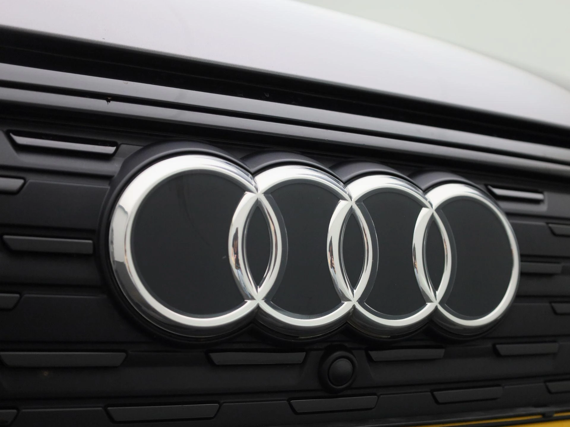 Audi-Q4 e-tron-image-7