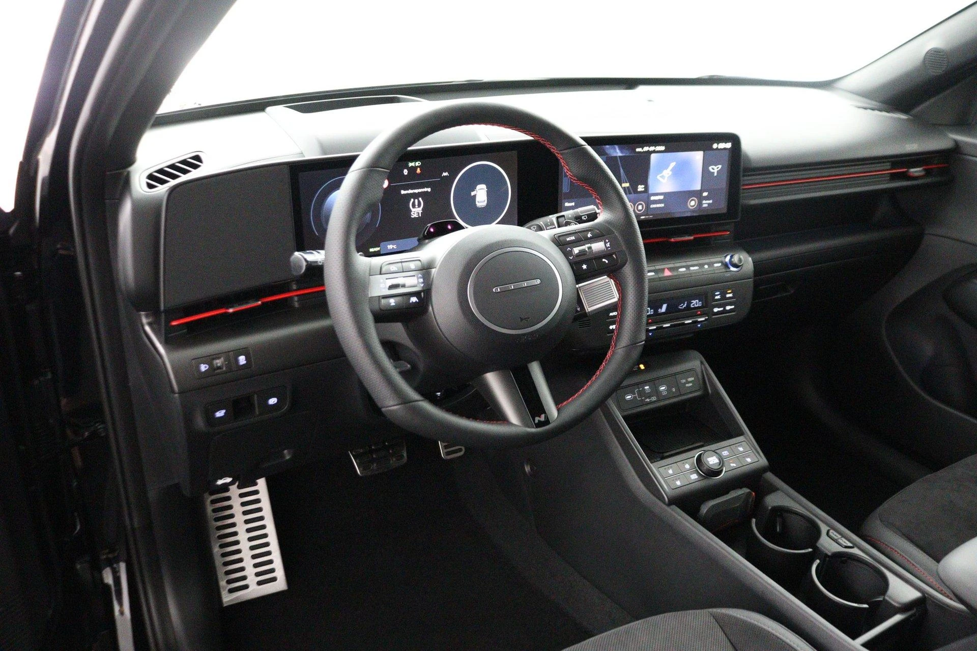 Hyundai-Kona-image-73