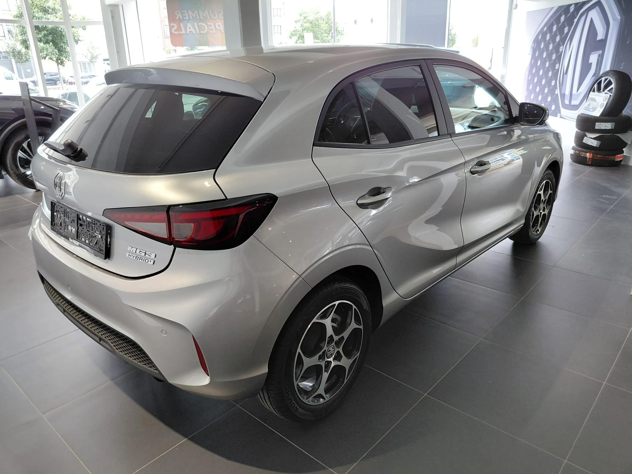 MG MG3 1.5 HEV LUXURY