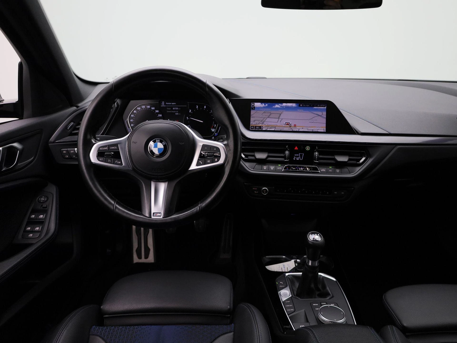 BMW-1 Reeks-image-6