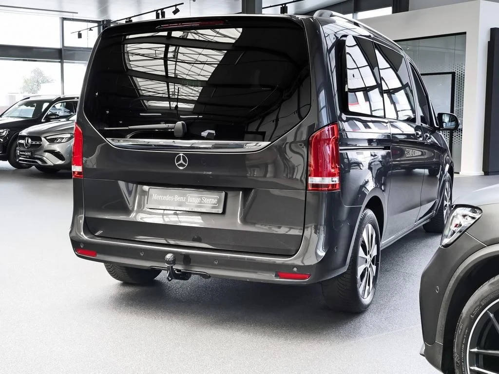 Mercedes-Benz-V-Klasse 220-image-4