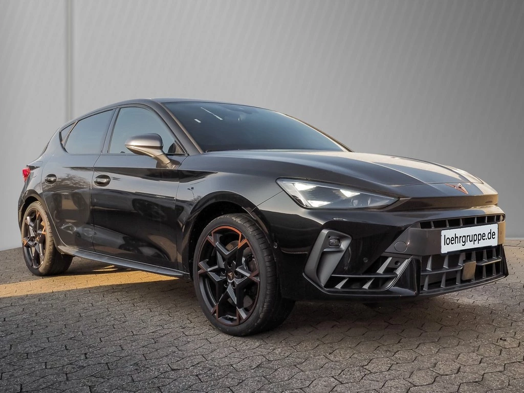 CUPRA Leon VZ 2.0 TSI UPE 53.140 AHK I. Drive II 19"