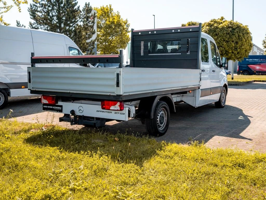 Mercedes-Benz-Sprinter 317-image-5