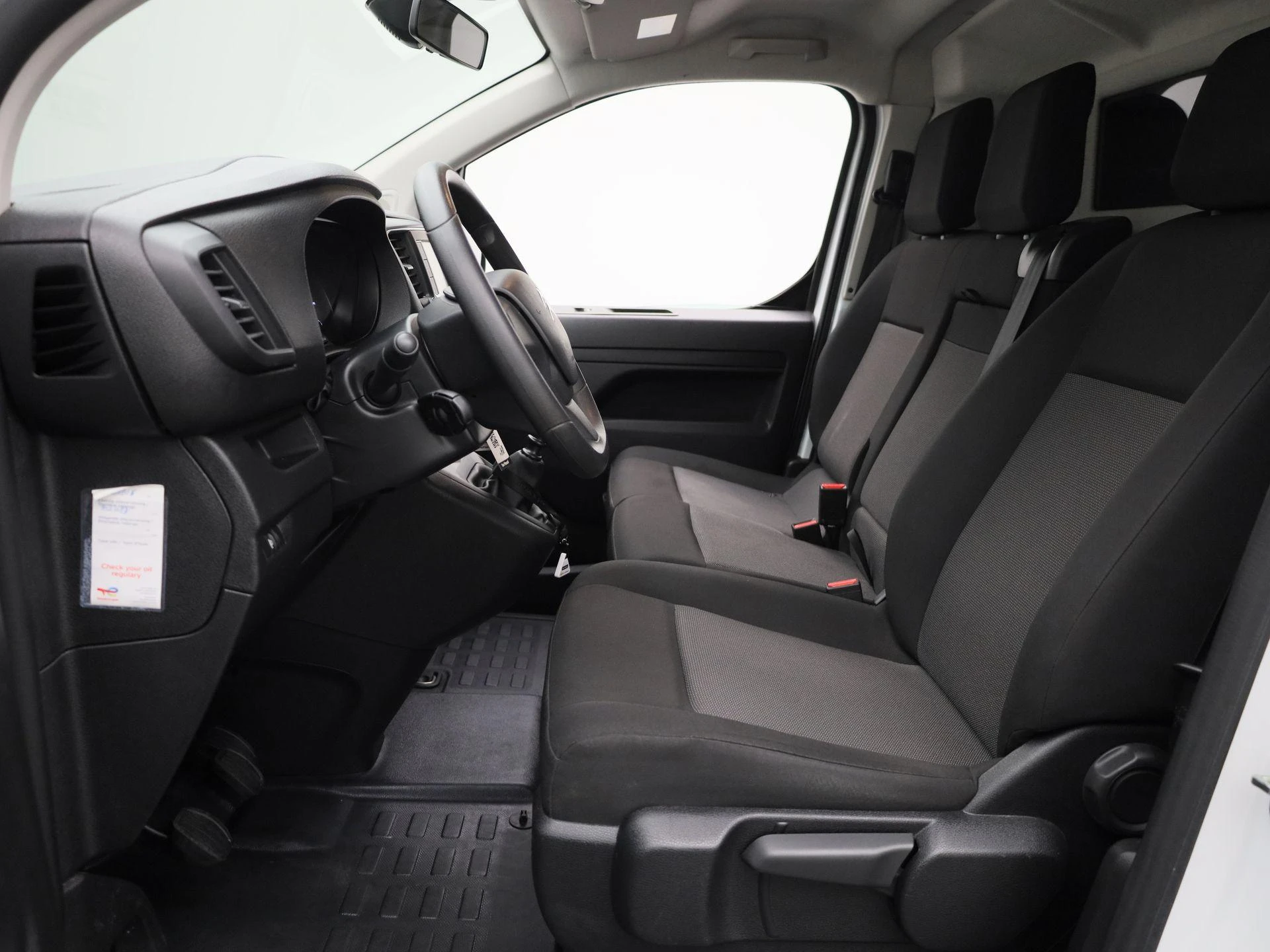 Citroën-Jumpy-image-9