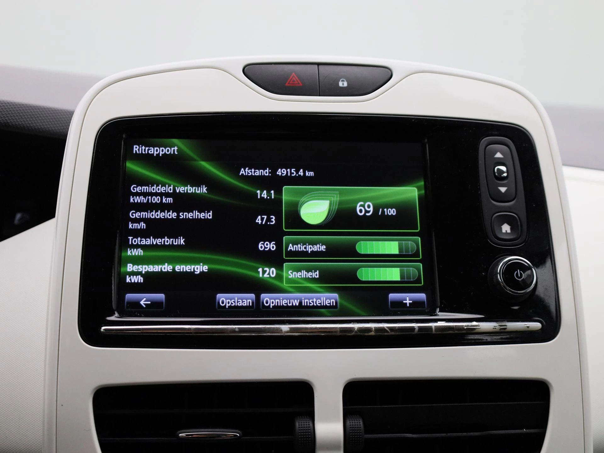 Renault-ZOE-image-21