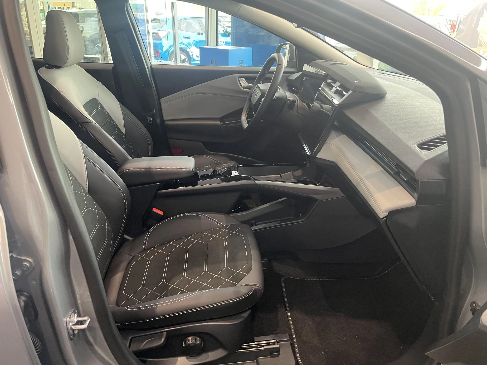 Ford-Puma Gen-E-image-12