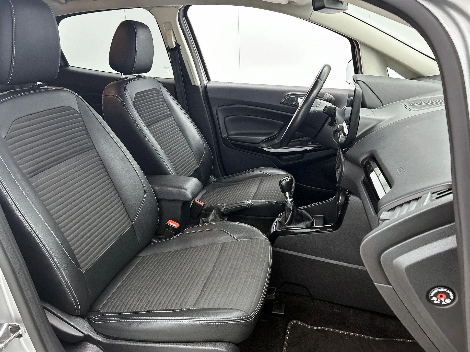 Ford-EcoSport-image-40