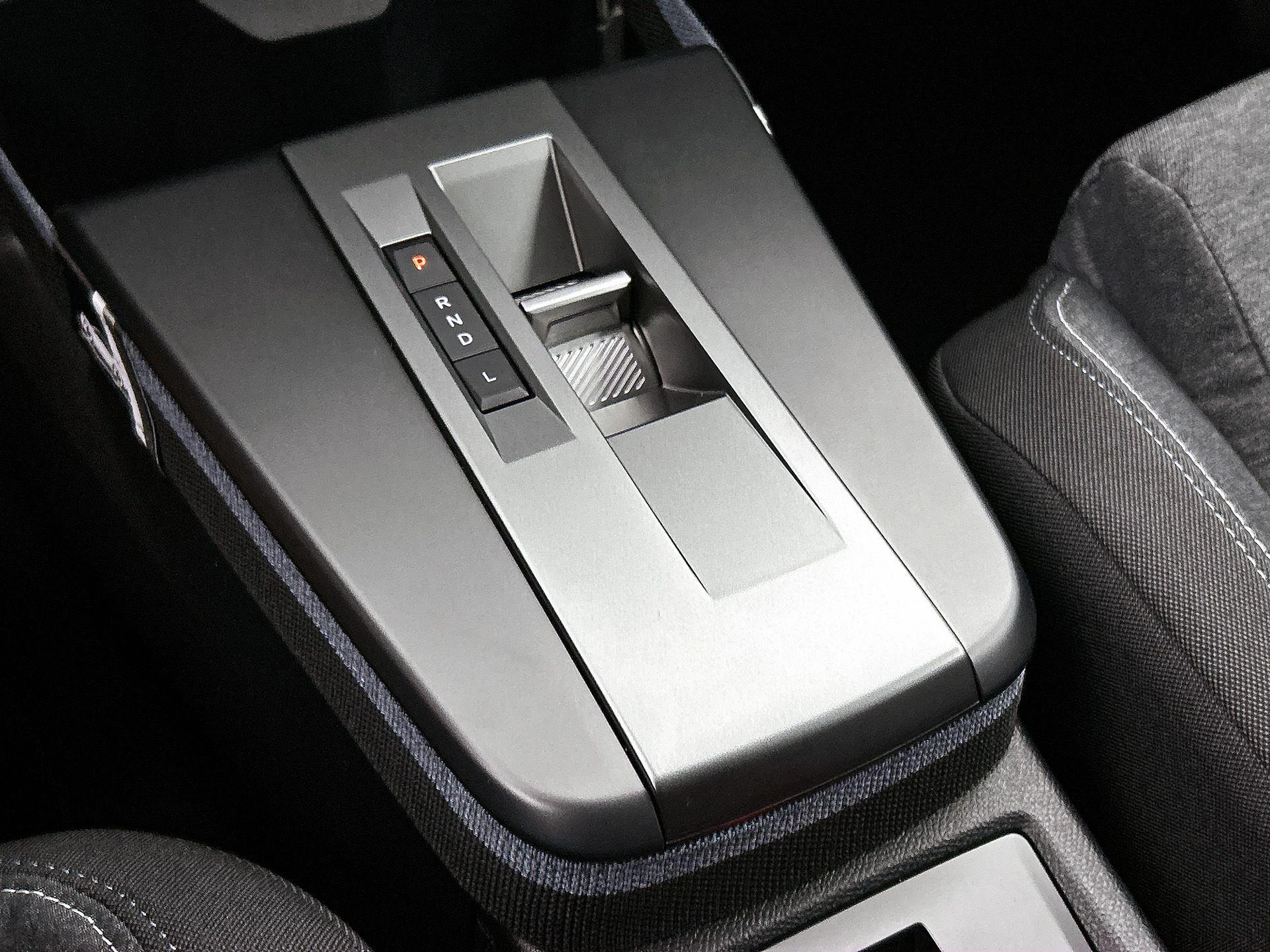 Opel Frontera 1.2 Turbo Hybrid Edition