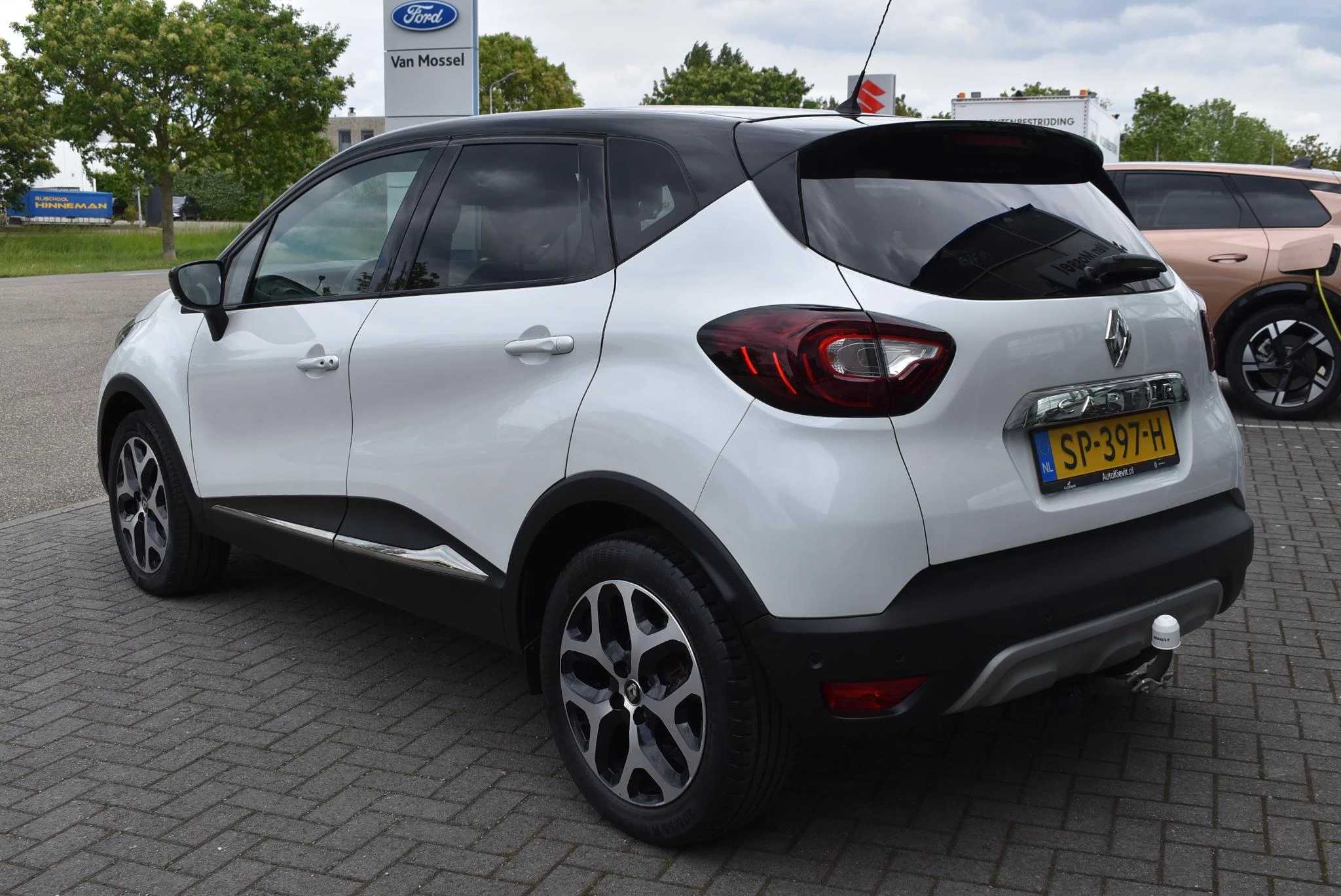 Renault-Captur-image-5
