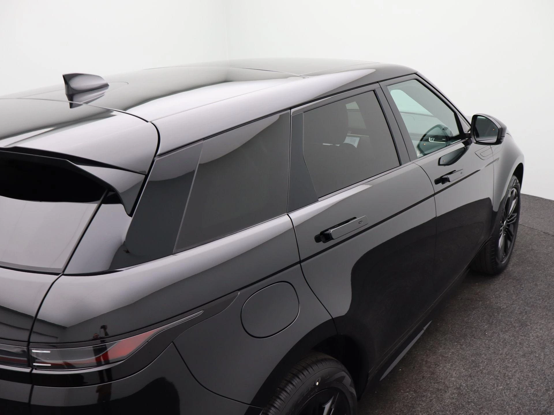 Land Rover-Range Rover Evoque-image-42