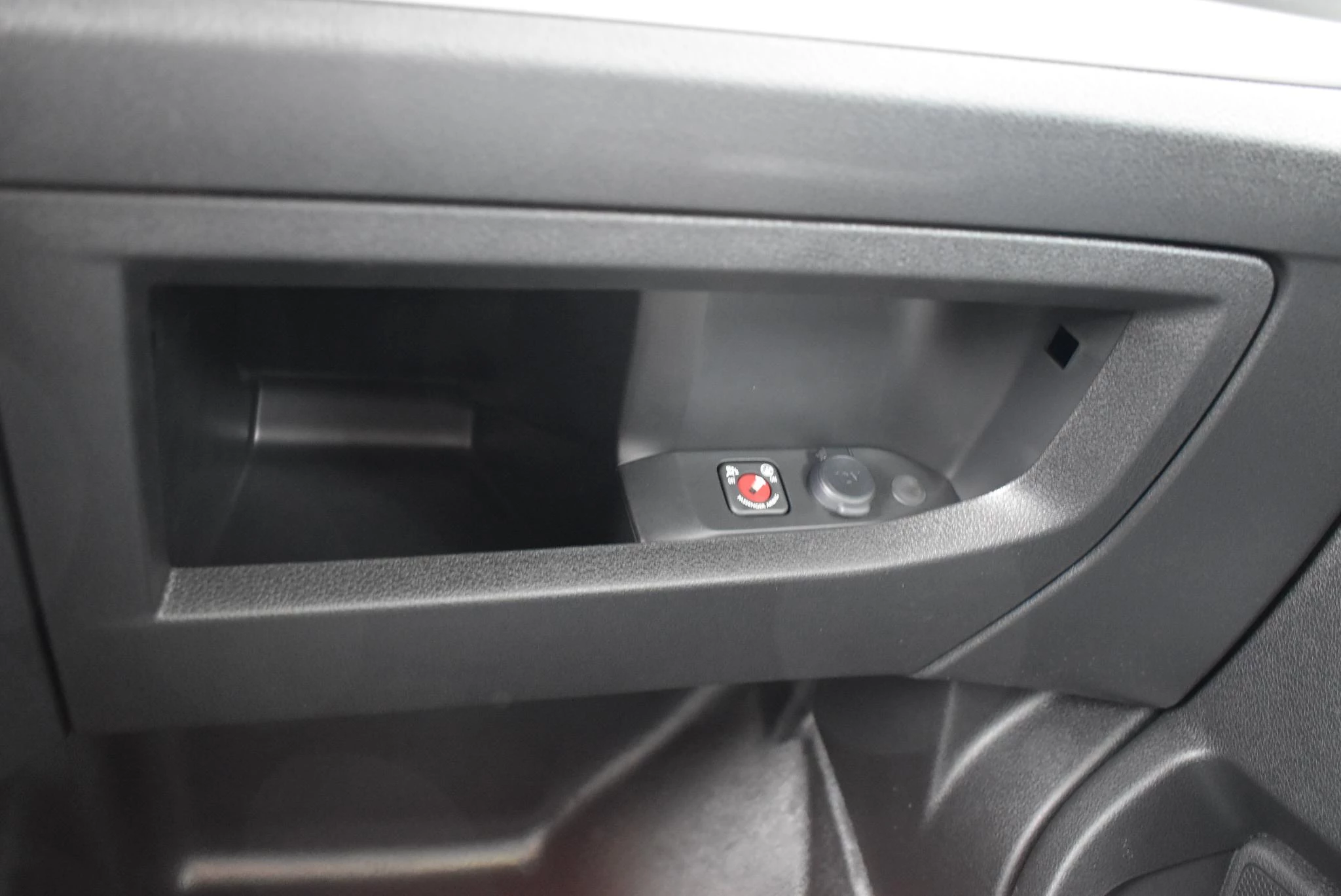 Opel-Vivaro-e-image-20