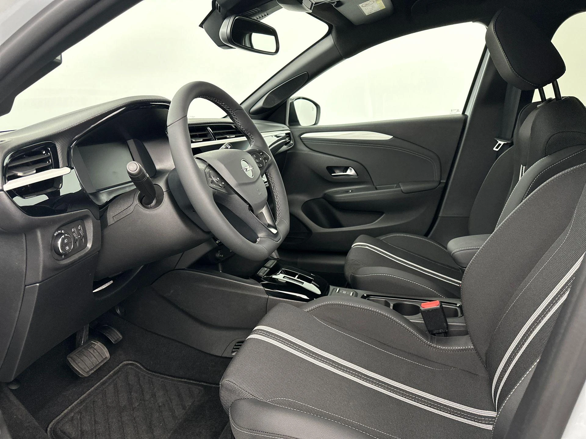 Opel-Corsa-image-10