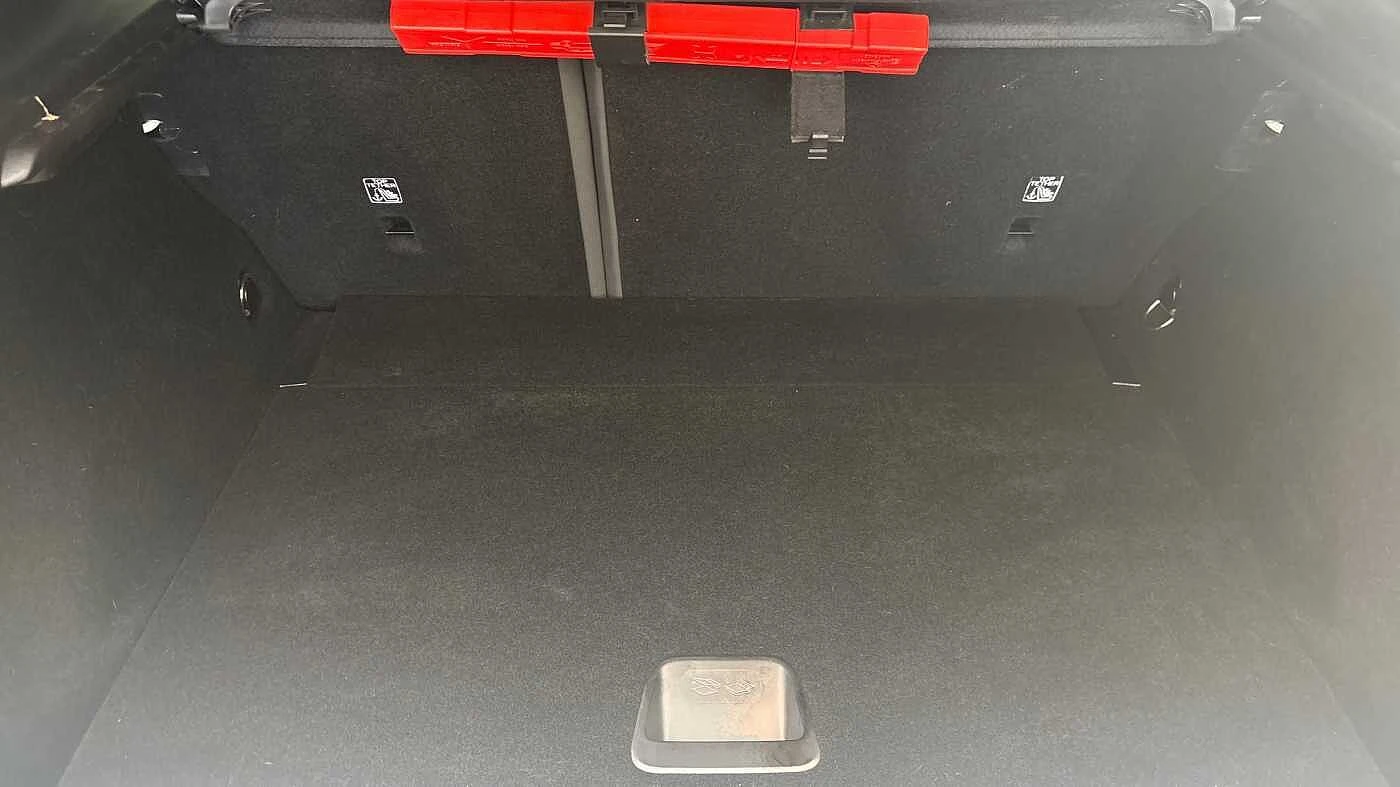 Volvo EX30 Single Motor Extended Range Electric Ultra