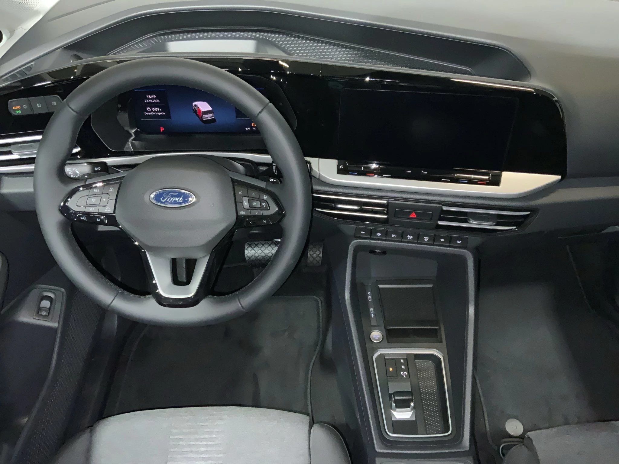 Ford Tourneo Connect Grand Active L2 1.5 l EcoBoost PHEV 110 kW