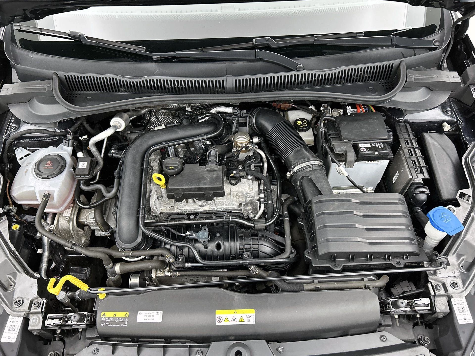 Volkswagen-Taigo-image-27