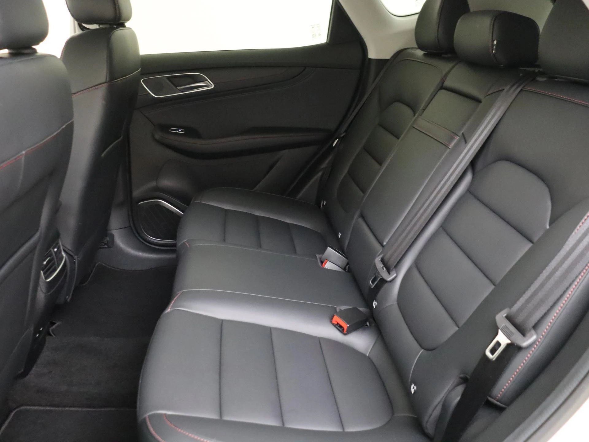 MG EHS 1.5 TGDI Luxury