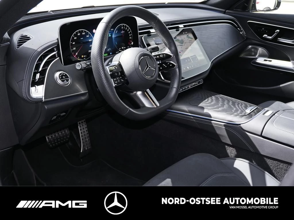 Mercedes-Benz E-Klasse 300 e 4M AMG AHK NIGHT DISTRO BURMESTER 360° AMG Line