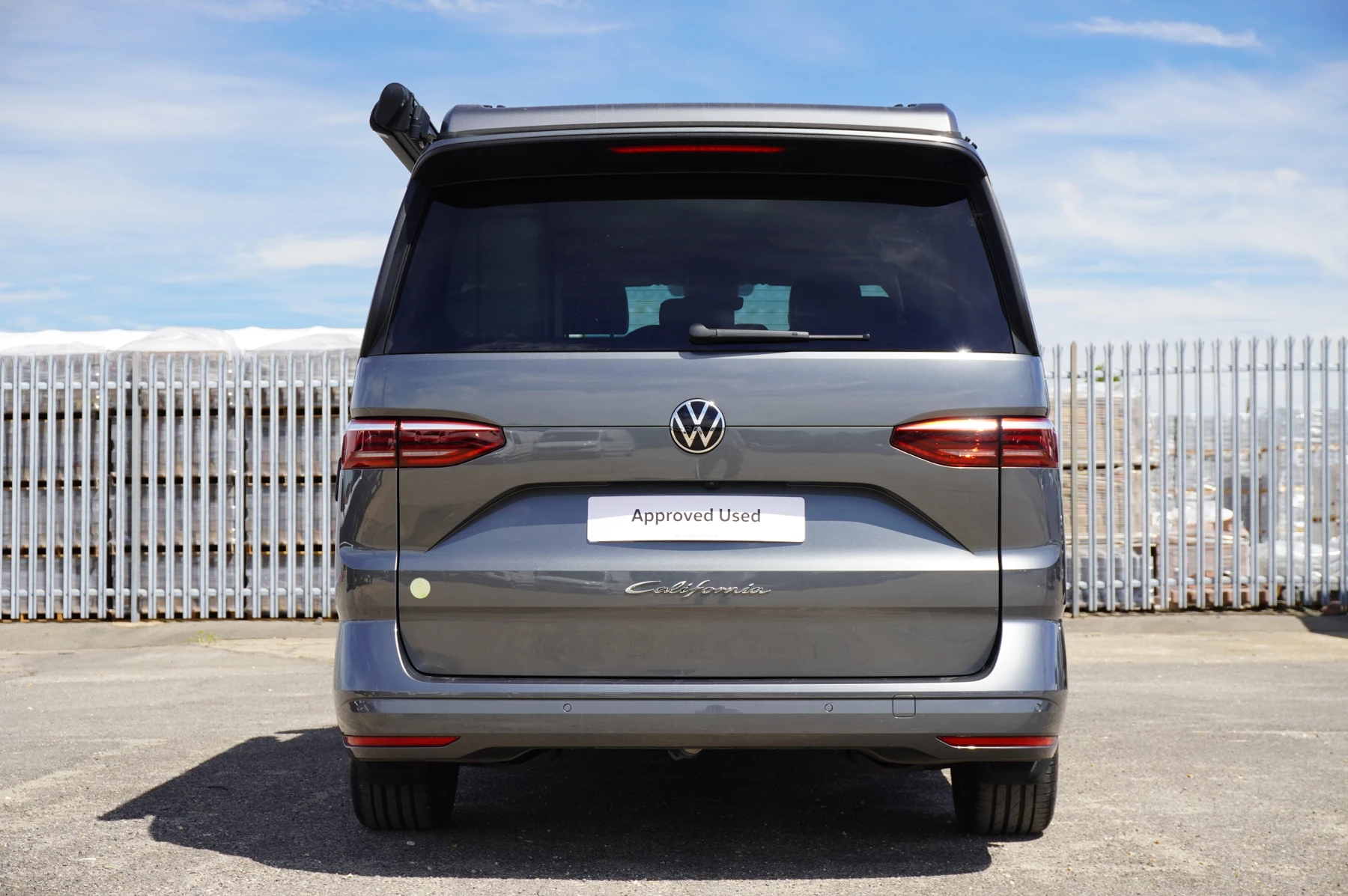 Volkswagen-California-image-52