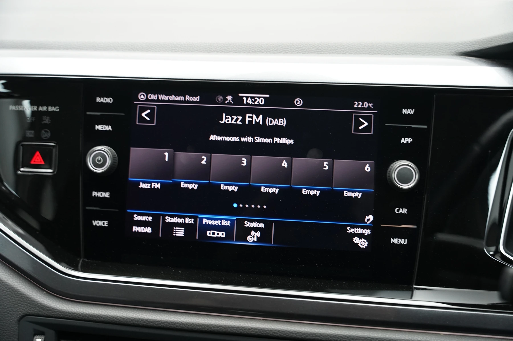 Volkswagen-Polo-image-25