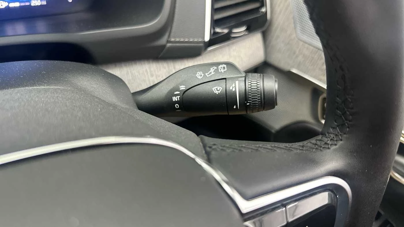 Volvo-XC90-image-32