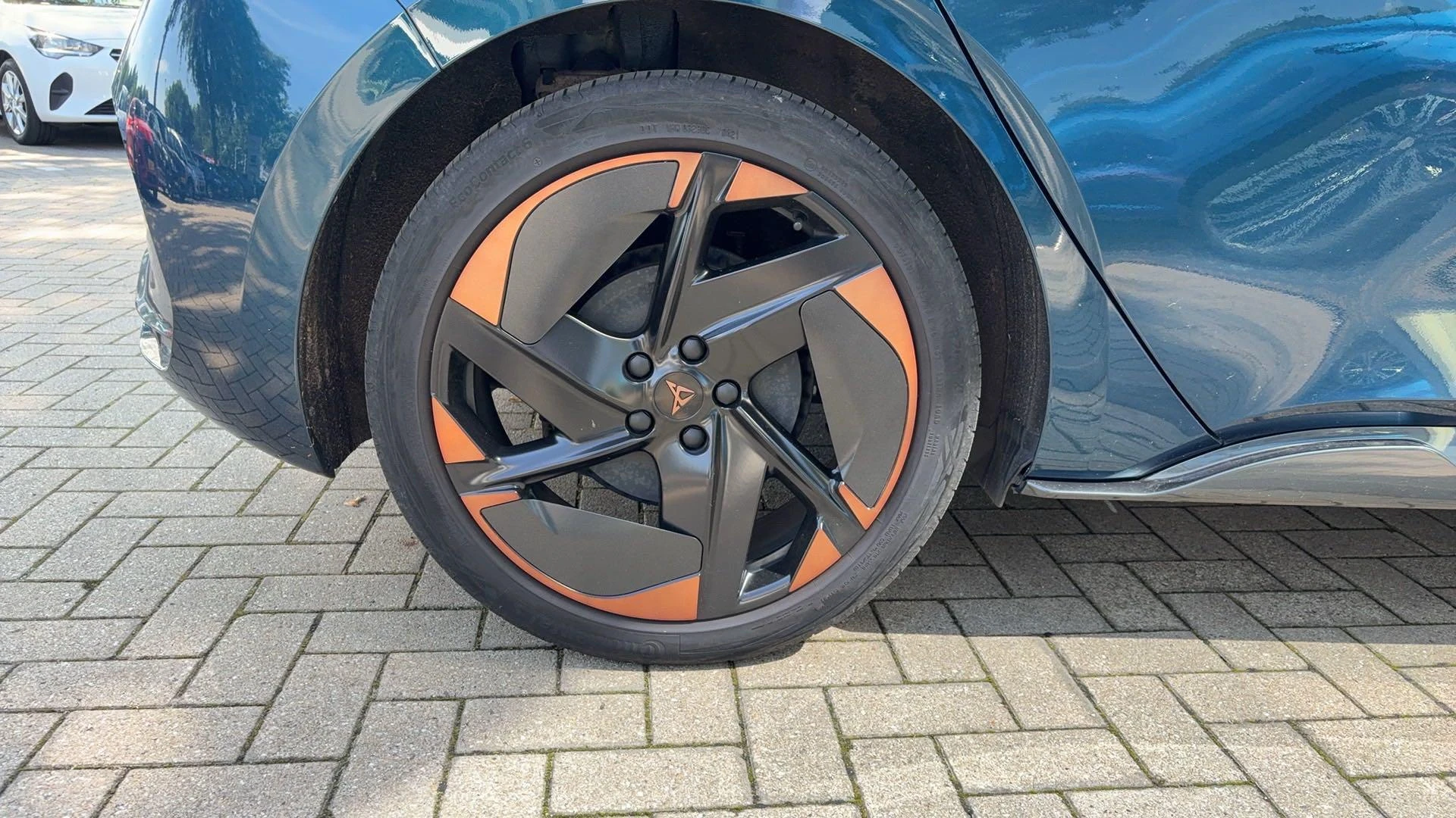CUPRA-Born-image-7