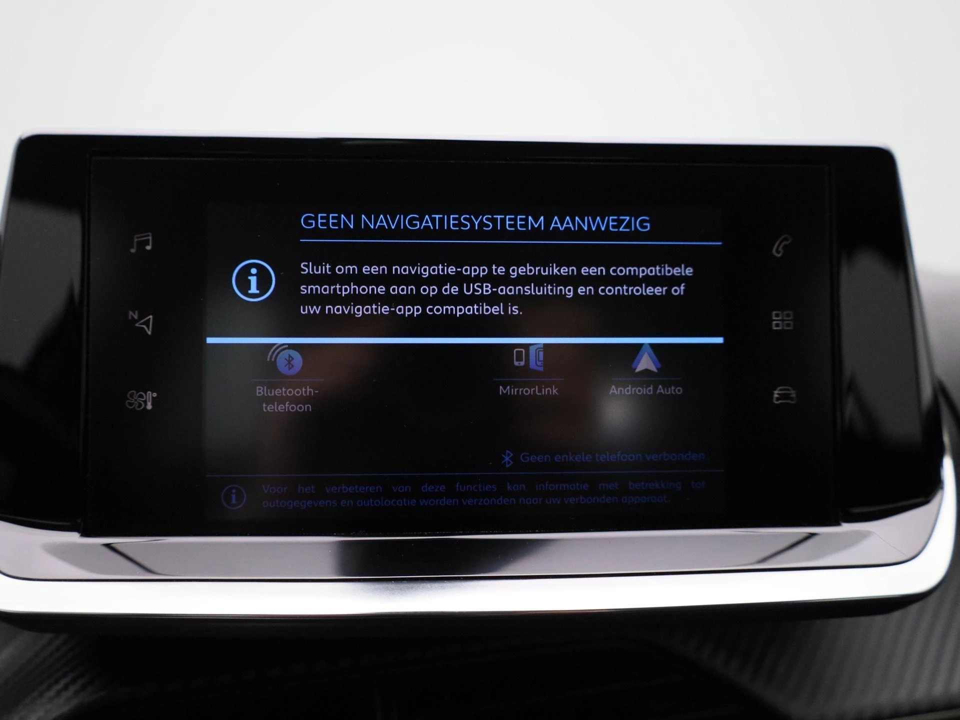 Peugeot-208-image-17