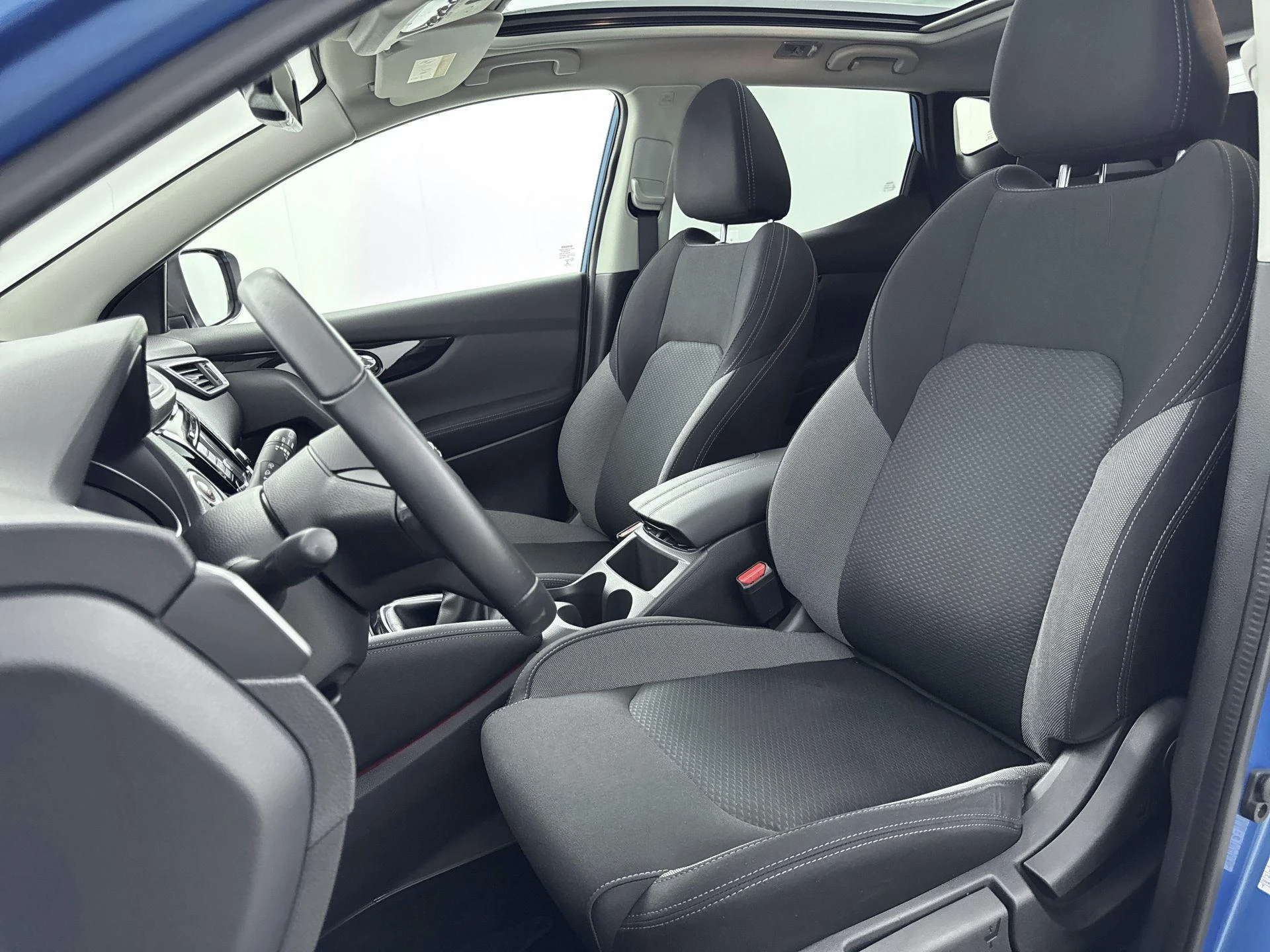 Nissan-QASHQAI-image-21