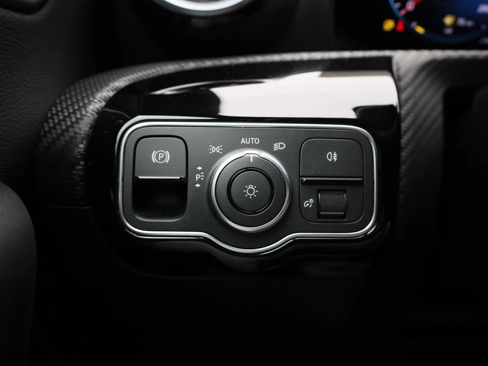 Mercedes-Benz-A-Klasse-image-22