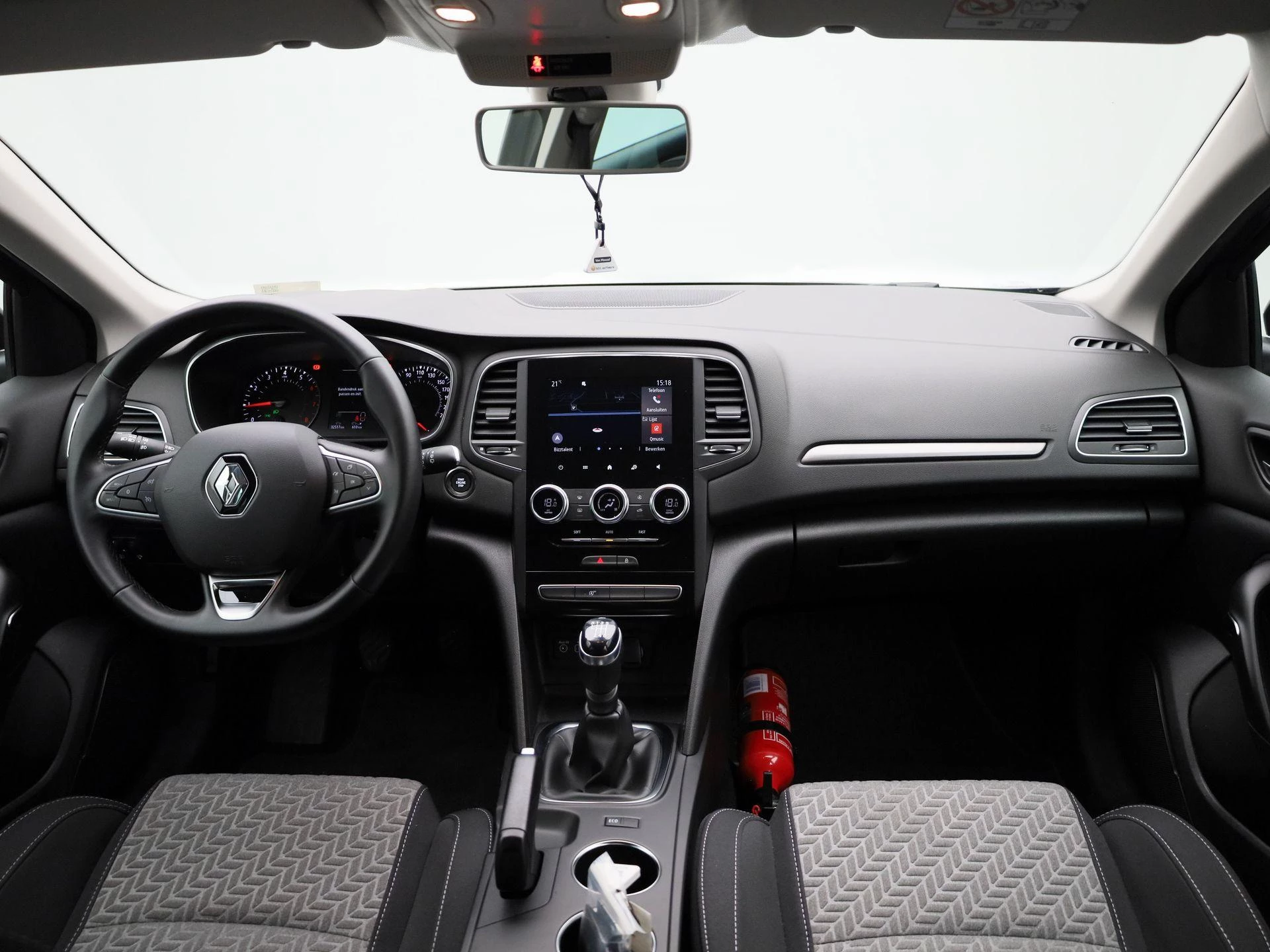 Renault-Mégane Grand Tour-image-37