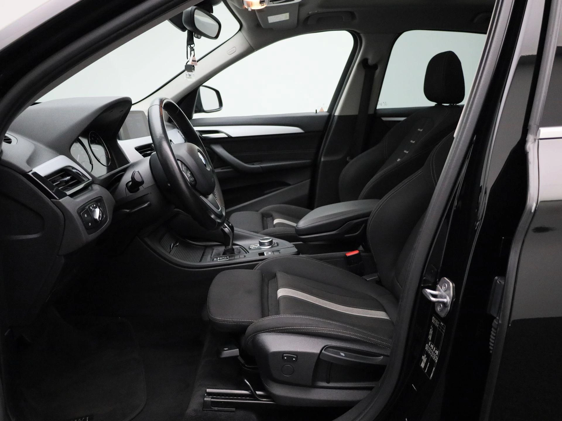 BMW-X1-image-8