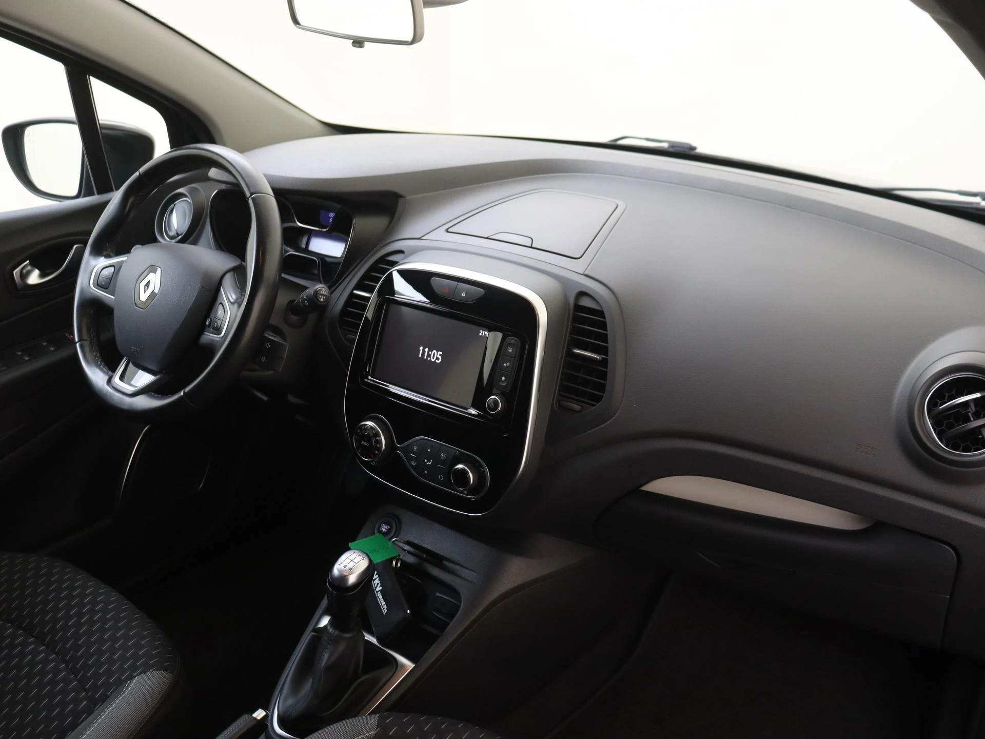 Renault-Captur-image-11