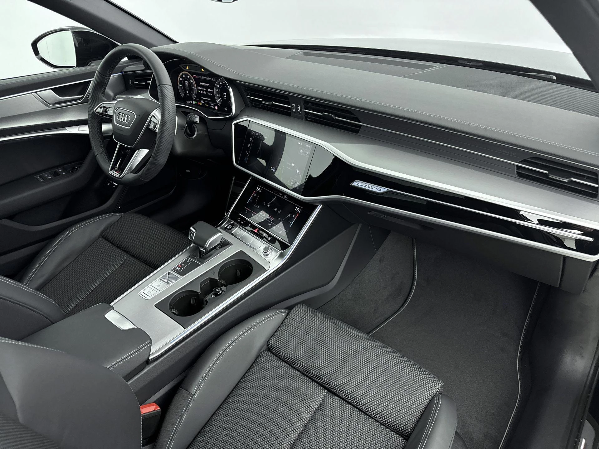 Audi-A6-image-17