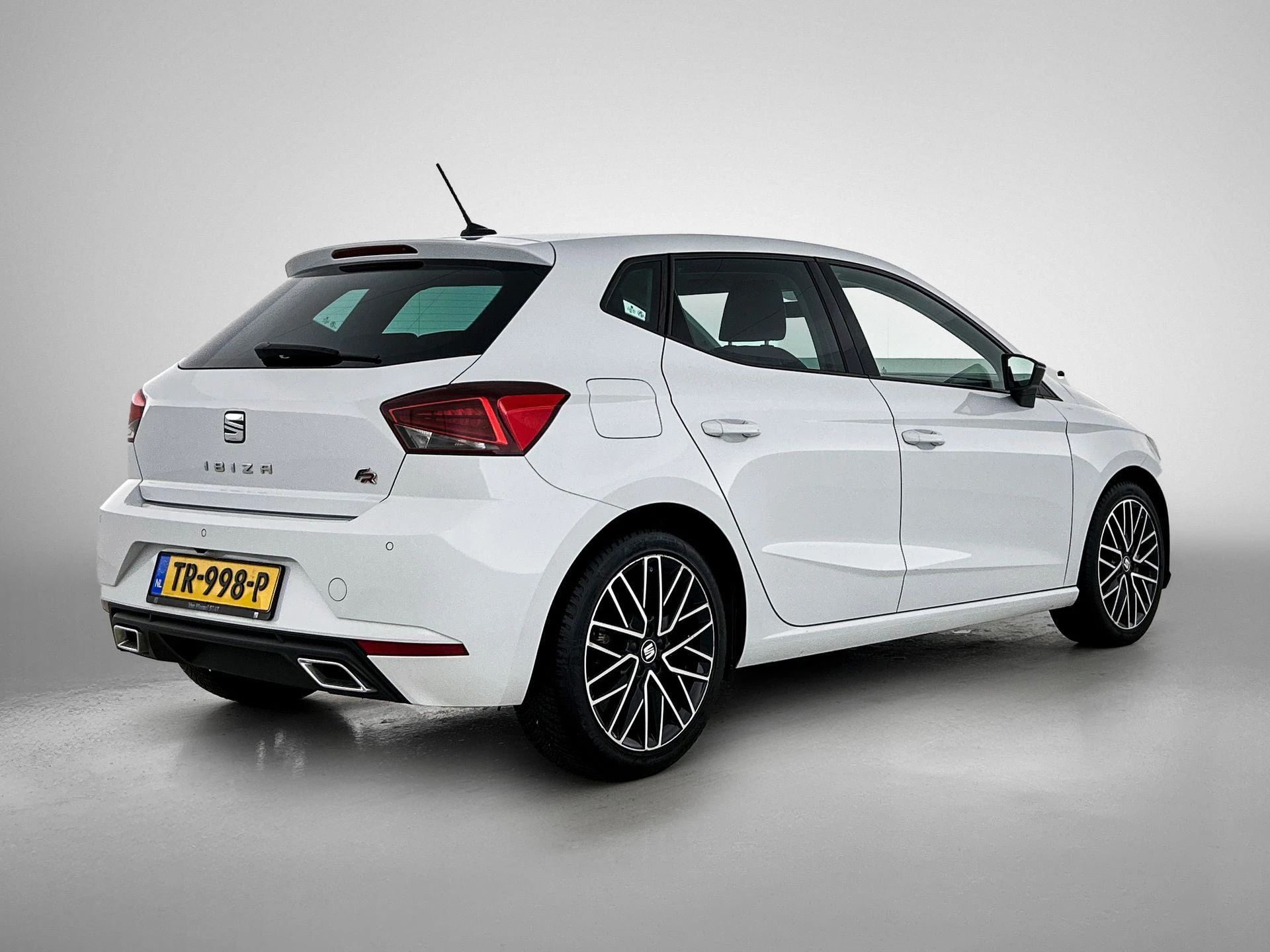 SEAT-Ibiza-image-3