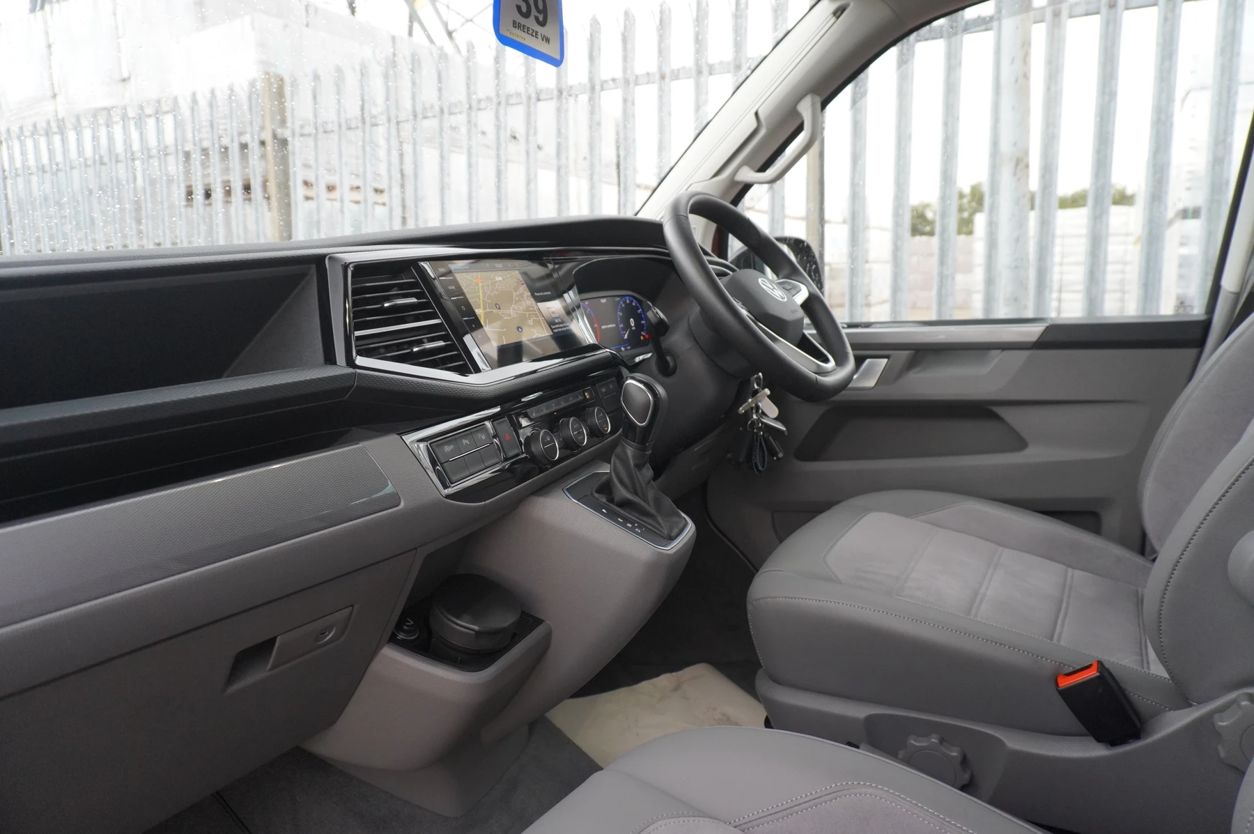 Volkswagen-California-image-1