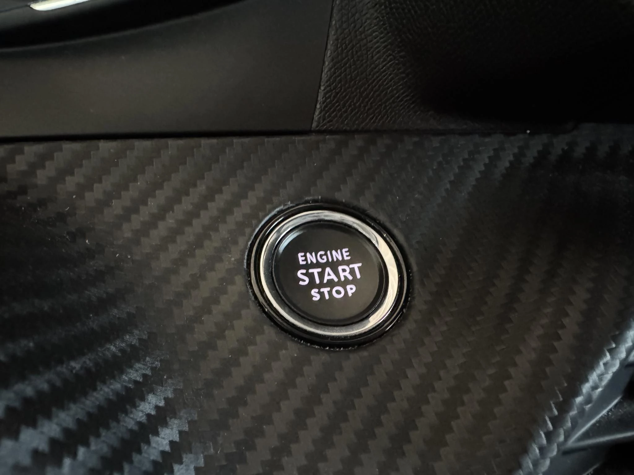 Peugeot-e-208-image-16