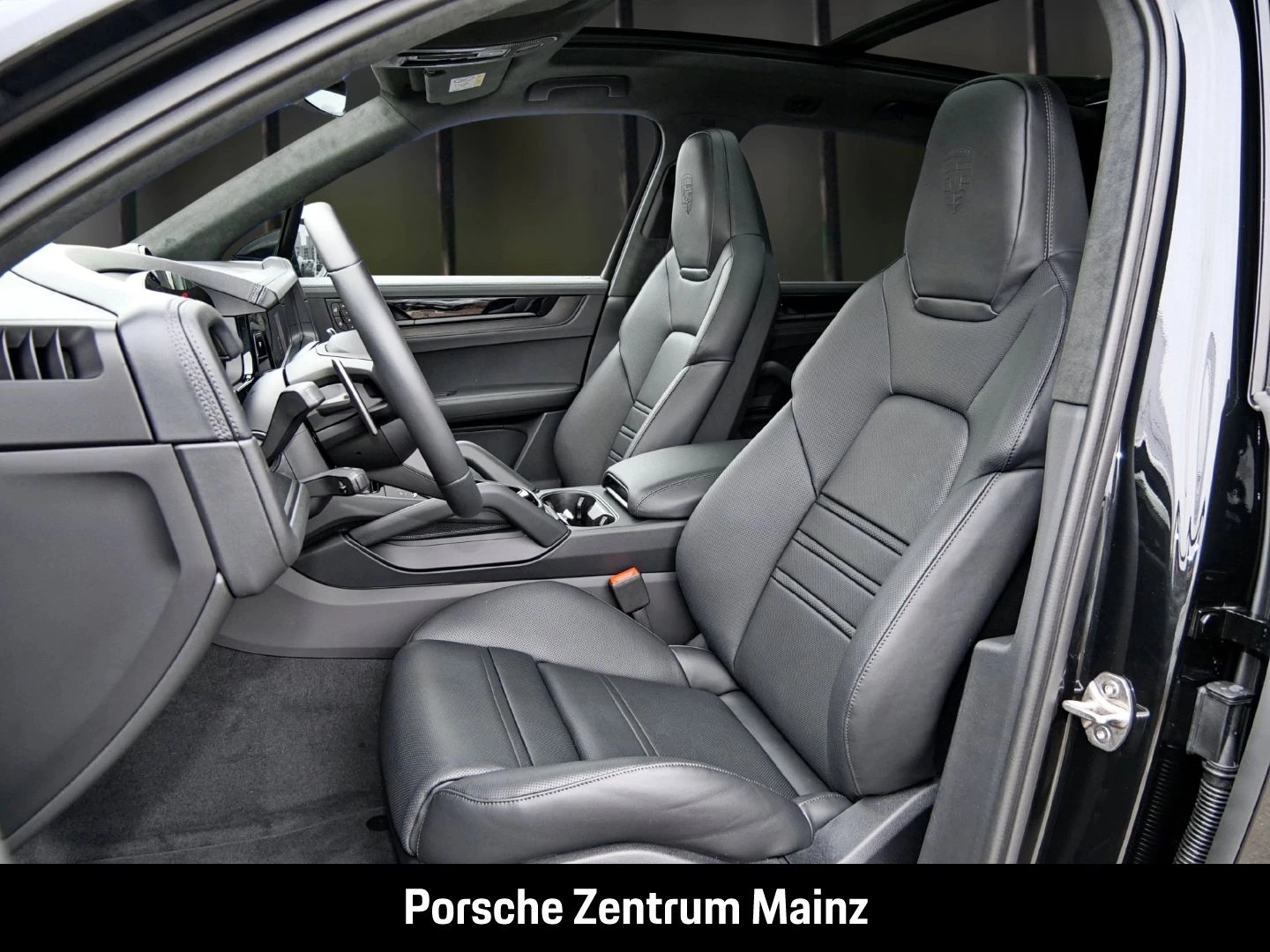 Porsche Cayenne GTS Clubleder HA-Lenkung InnoDrive BOSE gts