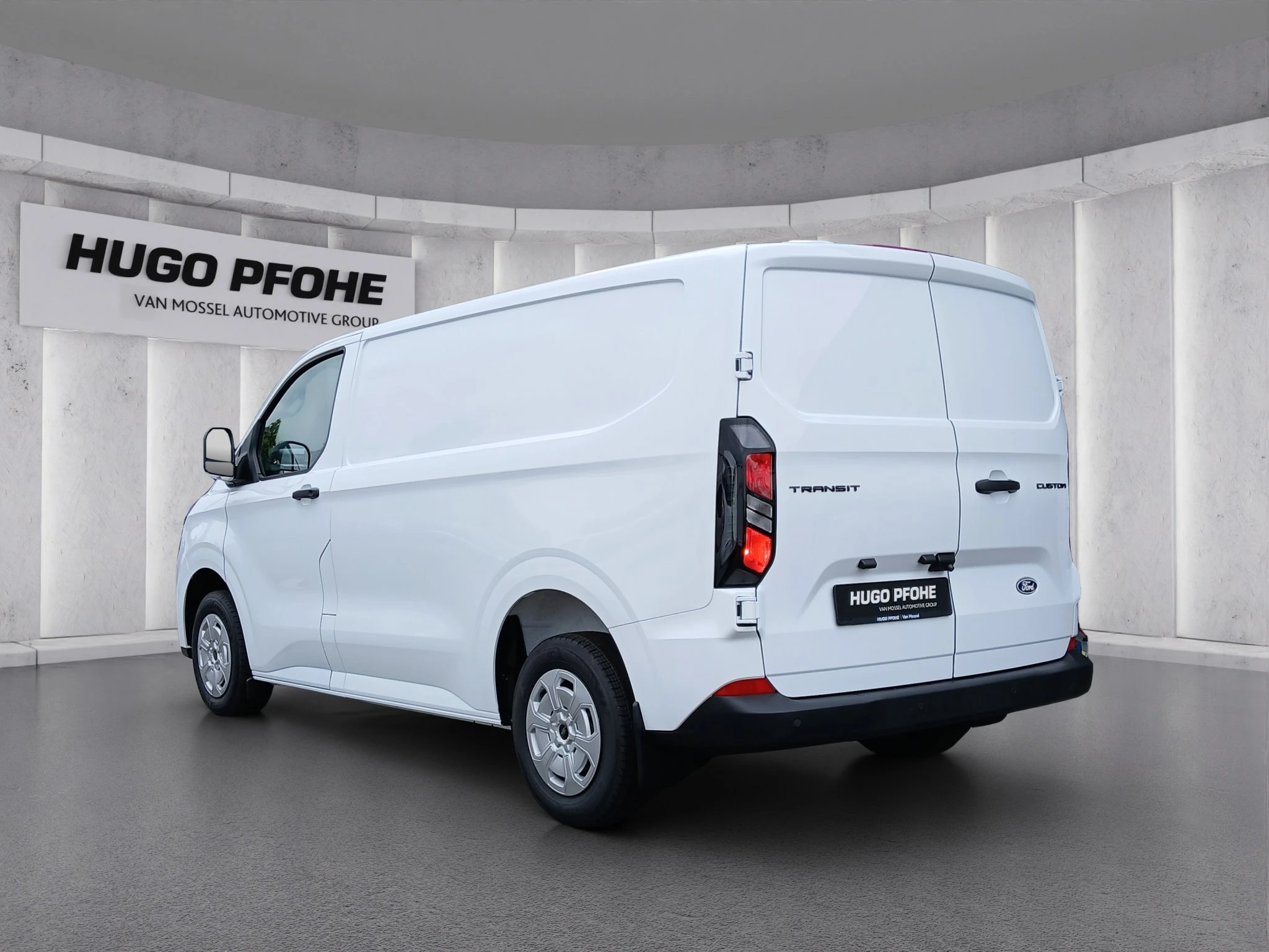 Ford-Transit Custom-image-2