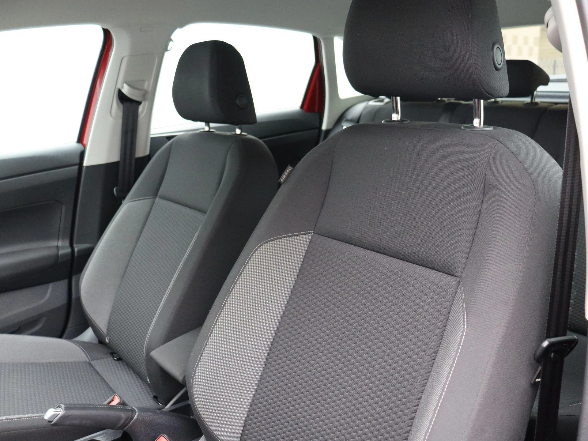 Volkswagen-Taigo-image-14