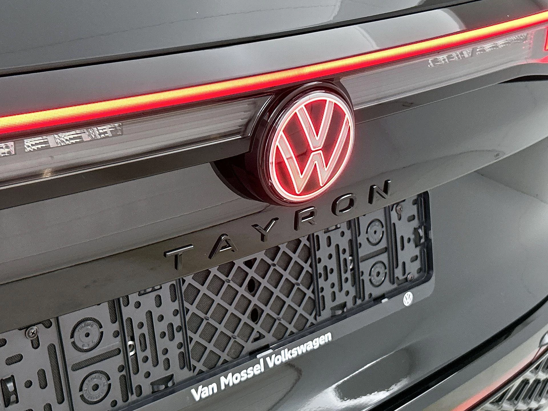 Volkswagen-Tayron-image-35