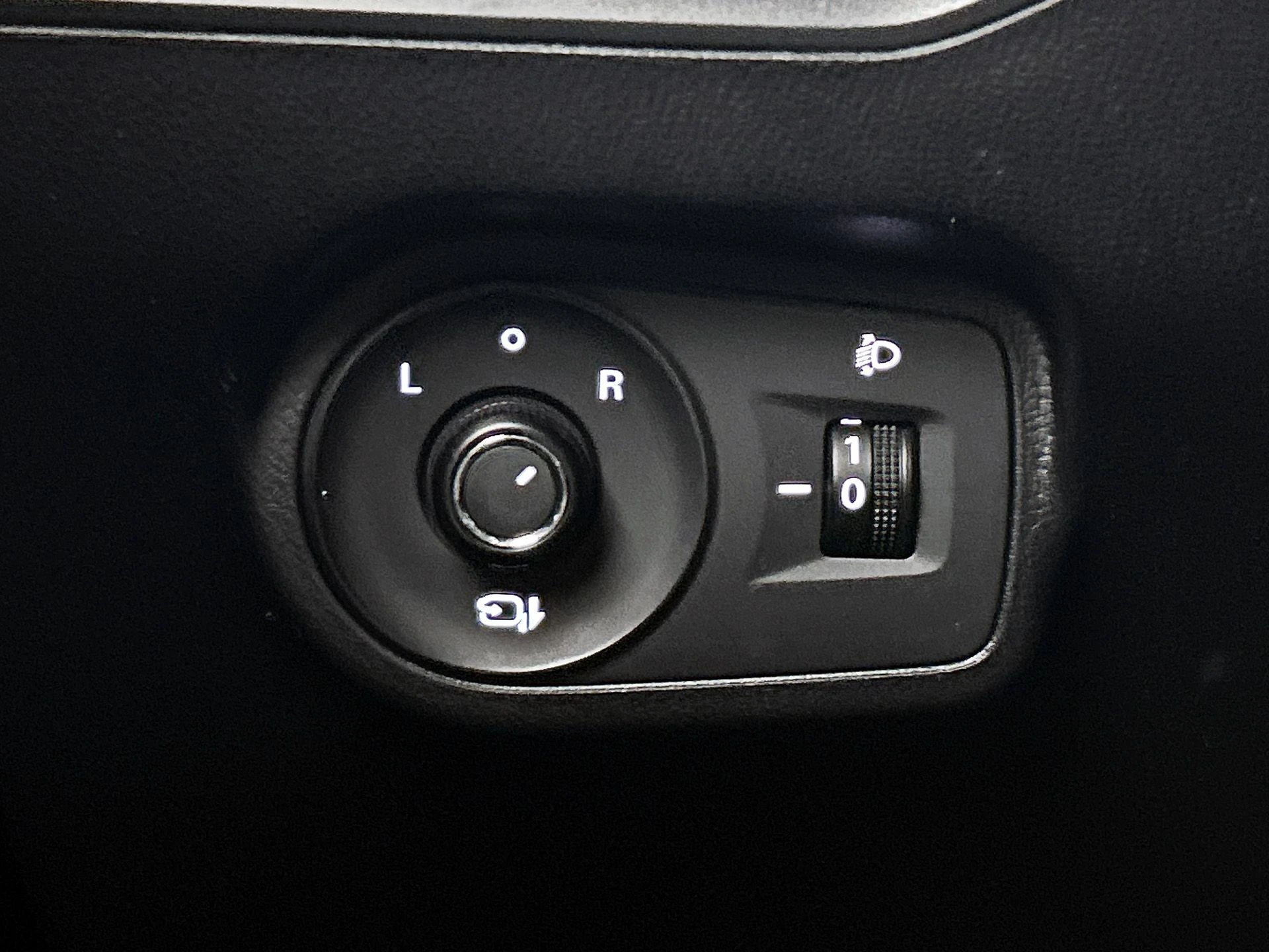 MG-MG4 EV-image-29