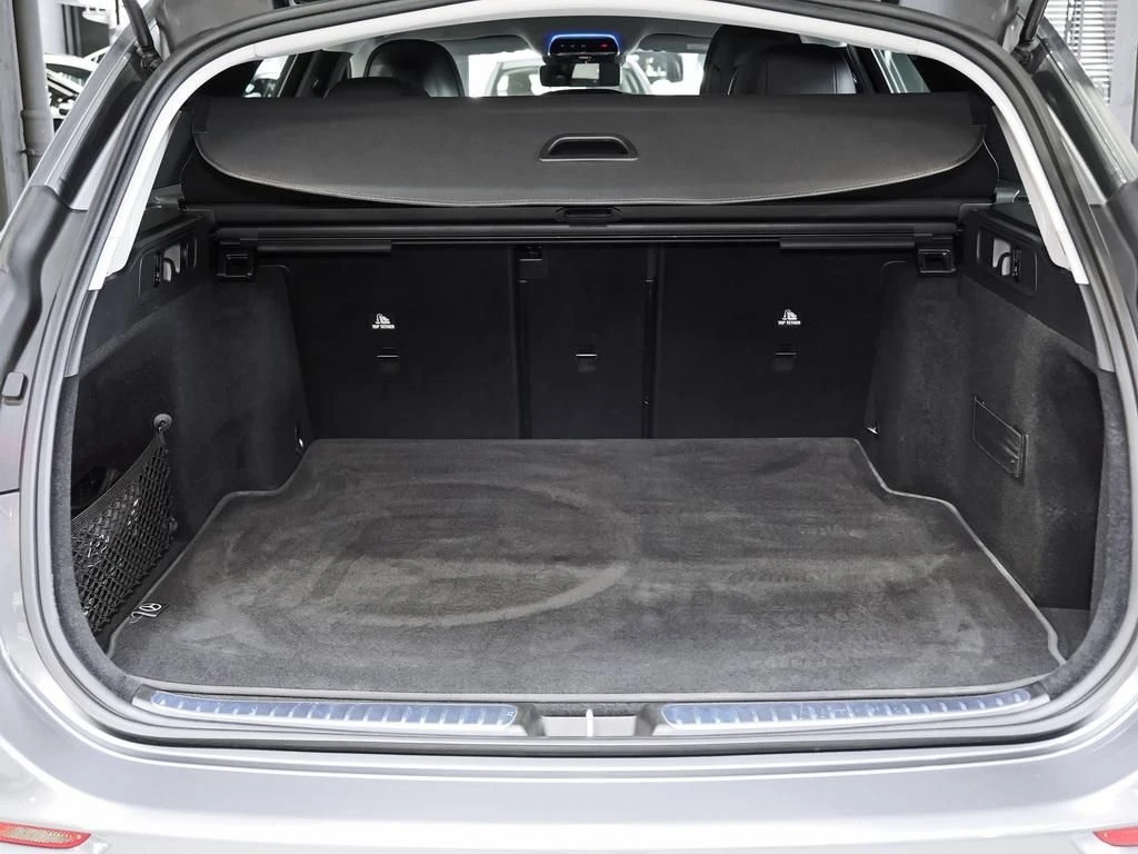 Mercedes-Benz-C-Klasse 220 d-image-14