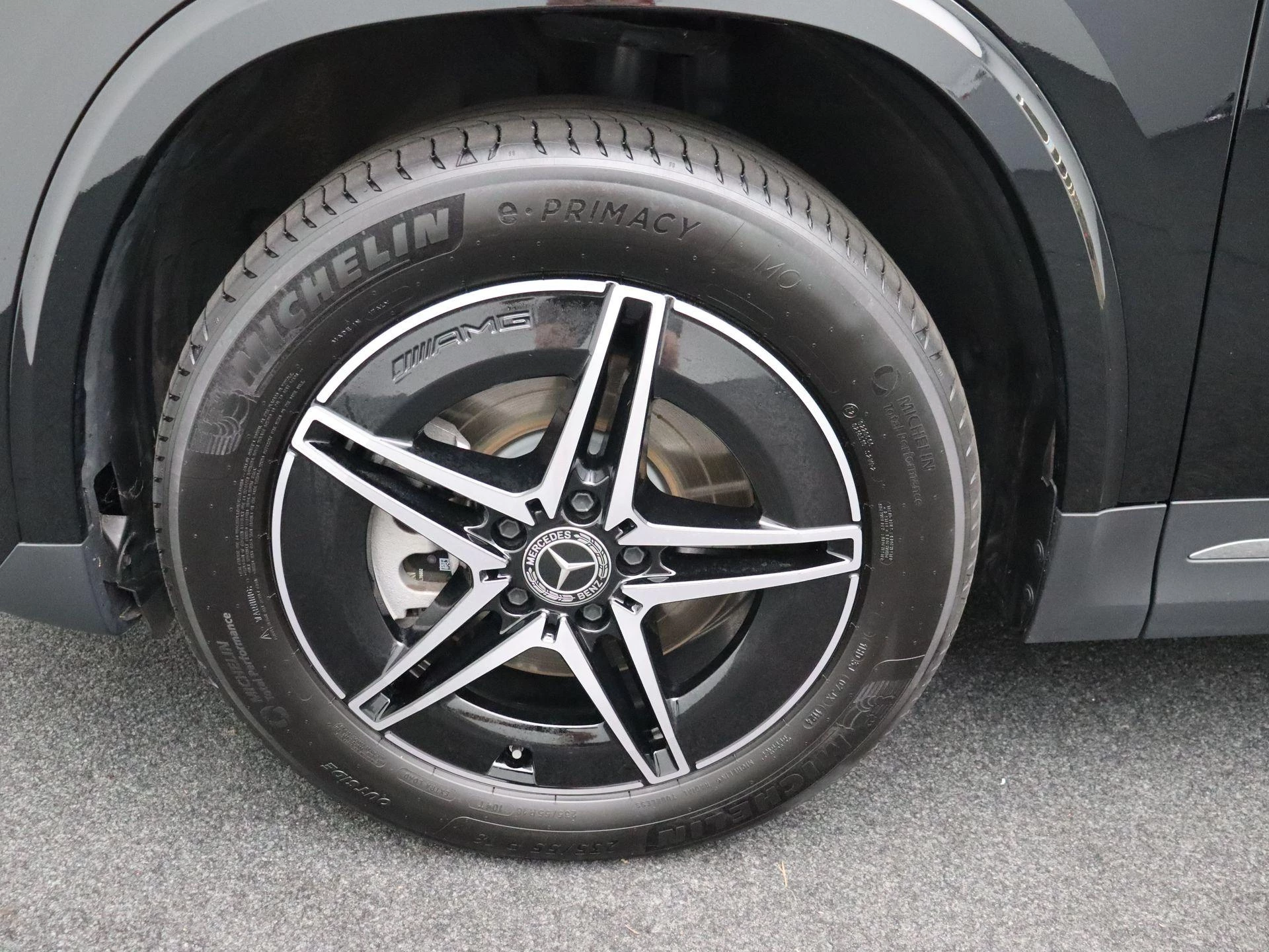 Mercedes-Benz EQA 250+ AMG Line + PANORAMISCH DAK + CARPLAY + CAMERA +