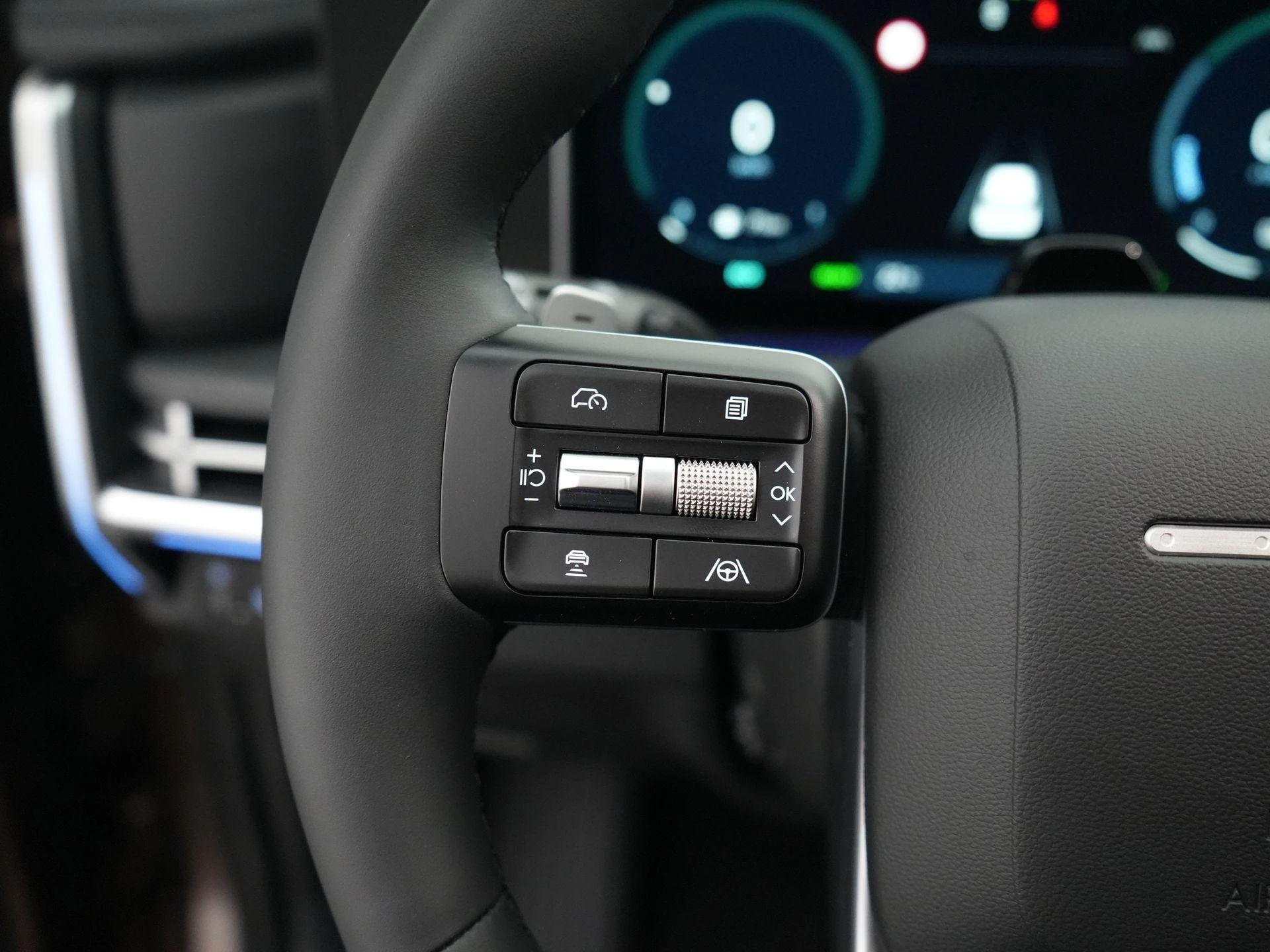 Hyundai-Santa Fe-image-14